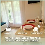 Centre-ville Au Calme 公寓